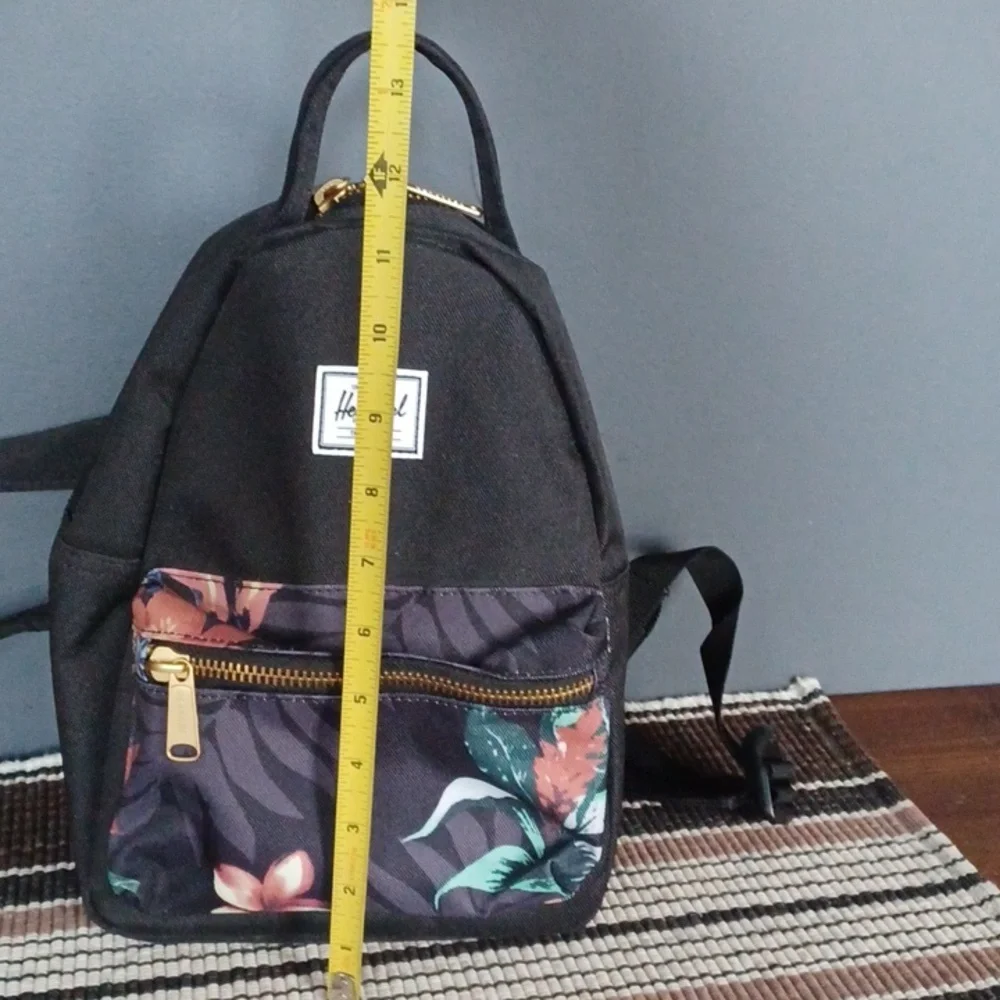 Herschel backpack - Picture 10 of 16